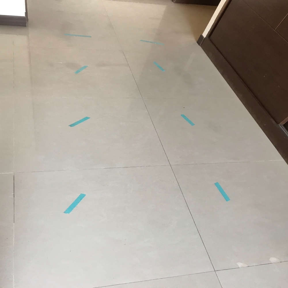 地磚隆起--台北南港住家
