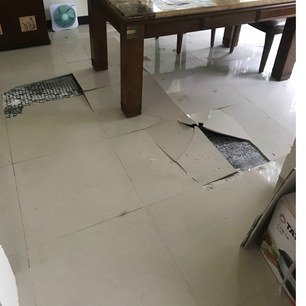 地磚隆起爆裂-新北林口住家