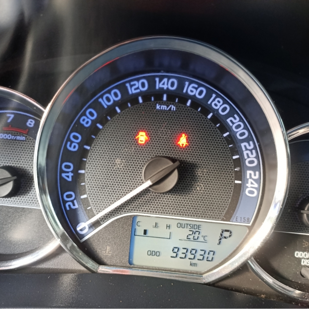Toyota Altis 1800cc