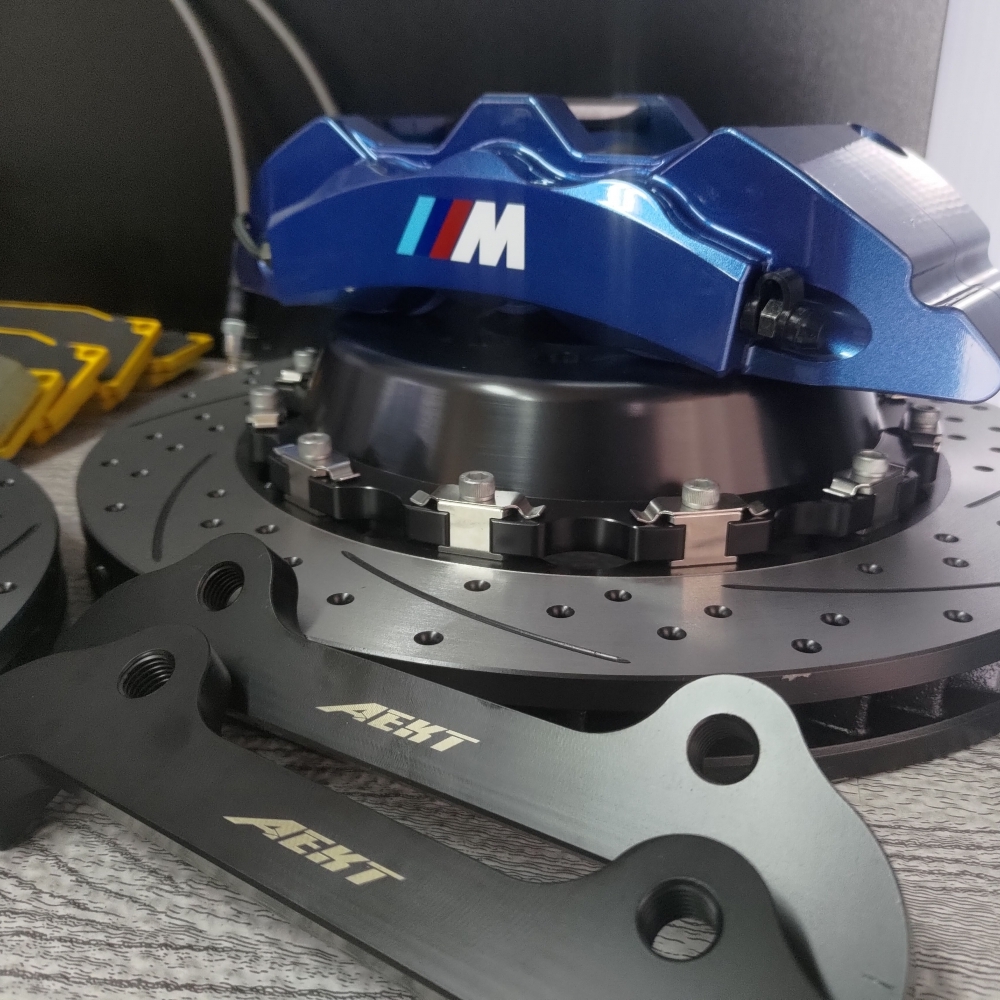全新台製AEKT ST系列大六活塞卡鉗+全浮動330mm碟盤套組