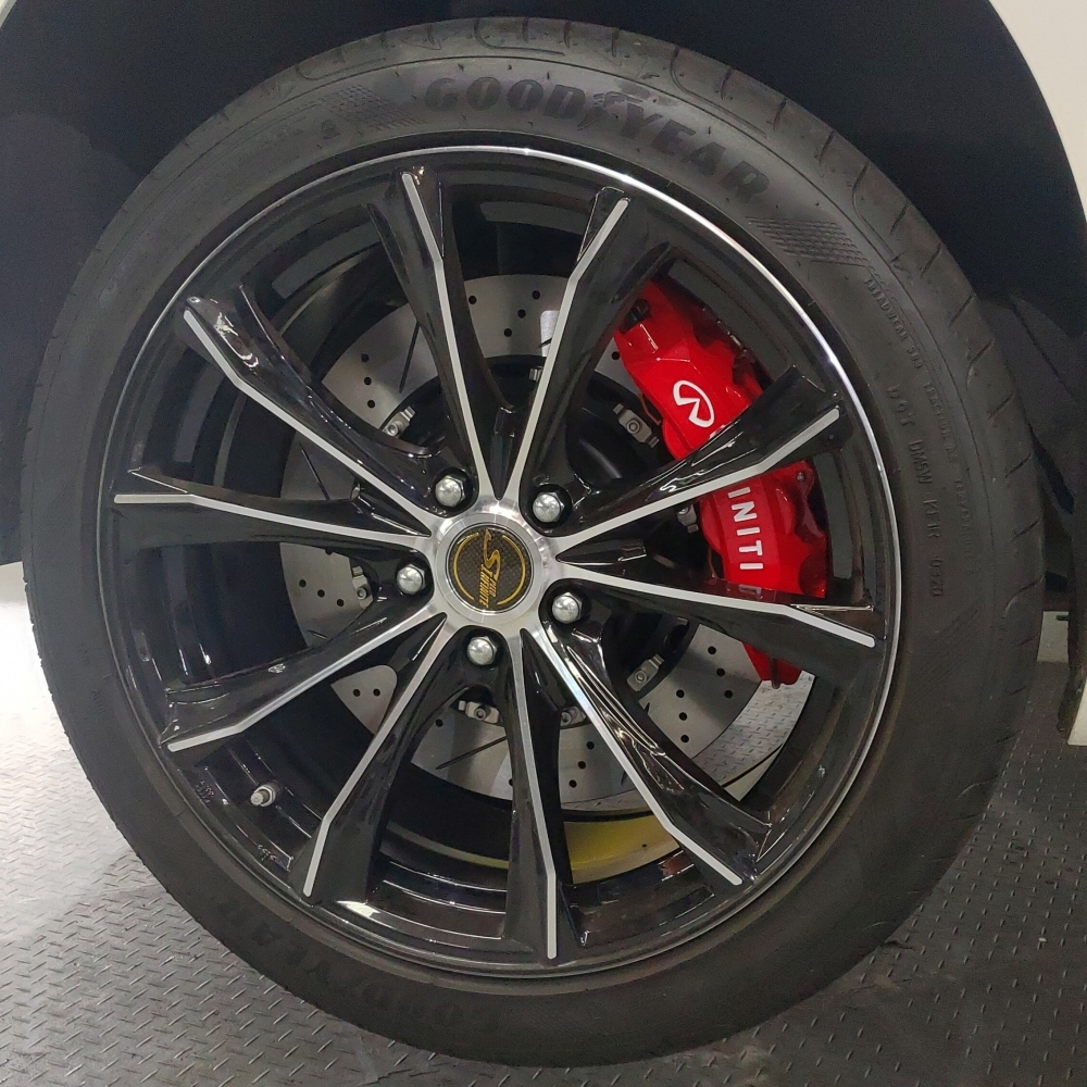 全新台製AEKT GT系列大四活塞卡鉗+全浮動380mm碟盤套組