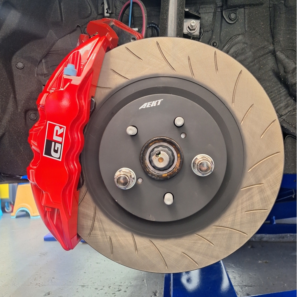 全新AEKT 專用系列大六活塞卡鉗+355mm碟盤套組