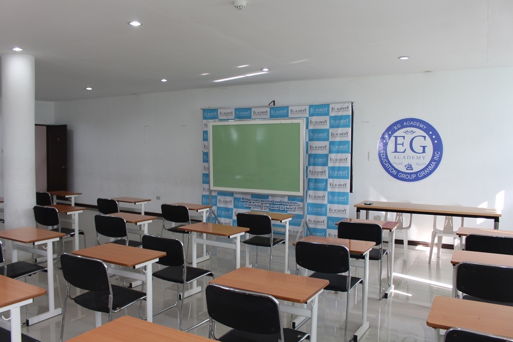 EG Academy ．克拉克半斯巴達語言學校