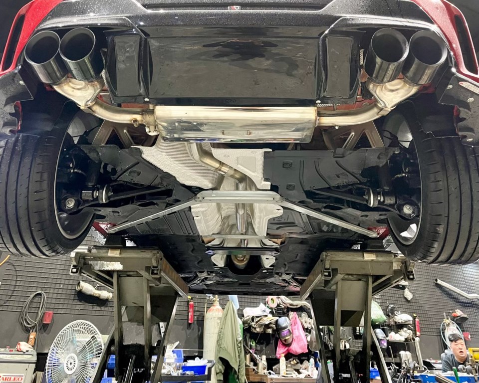 BMW 118 F40 尾段閥門