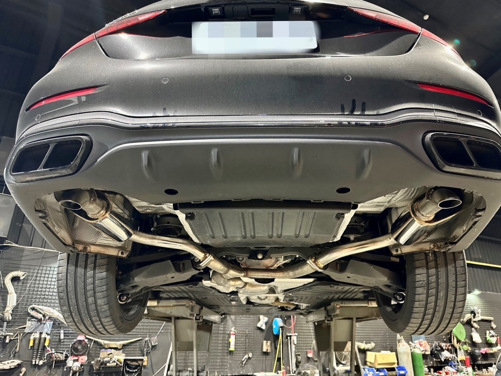 Benz w206 c300 尾段