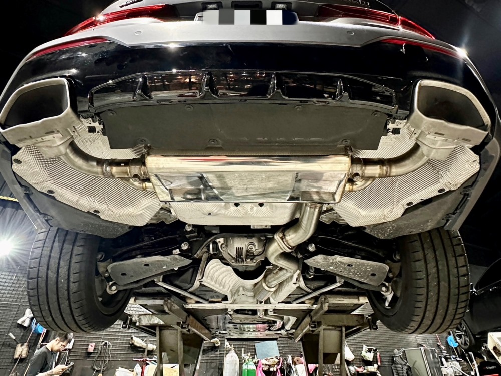 BMW G22 440 中尾段雙閥門