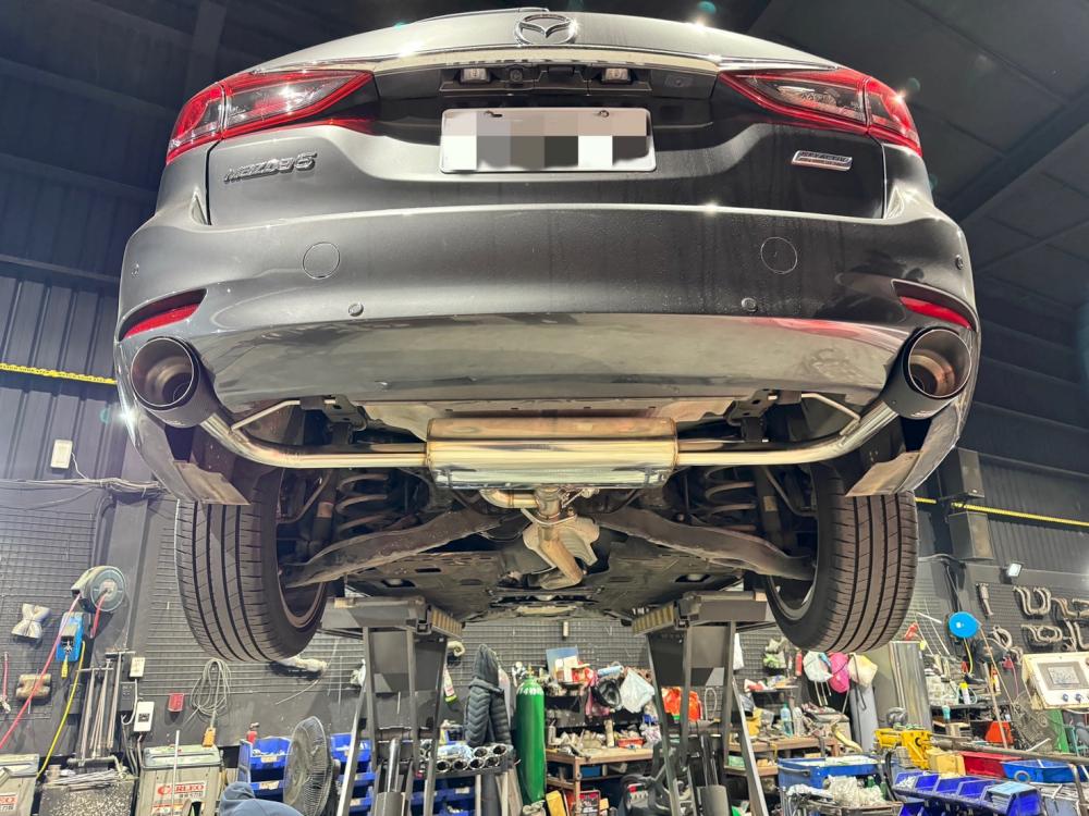 Mazda 6 觸媒