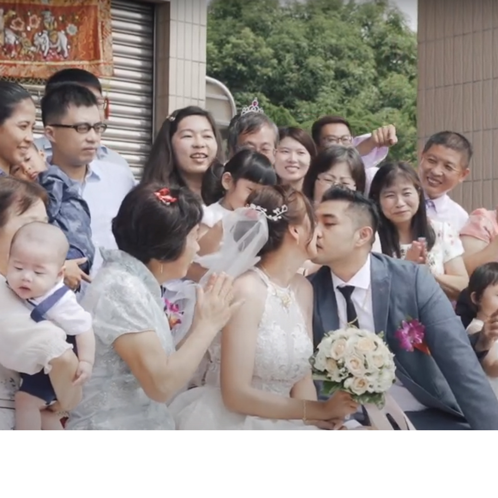 Elsa 【 Love Story 動態婚禮攝影】