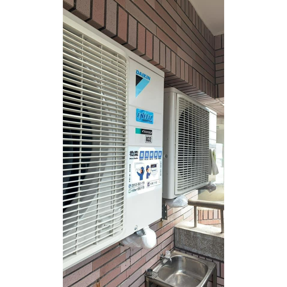 台南變頻冷氣安裝/安平區變頻冷氣安裝/住家型全新大金變頻冷氣 （冷專型）