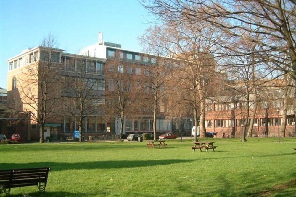 倫敦瑪麗王后大學