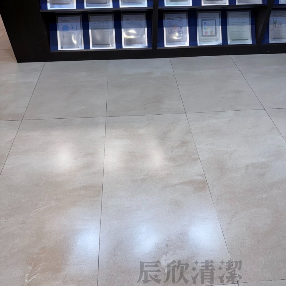 辦公室洗地打蠟，保持舒適辦公空間