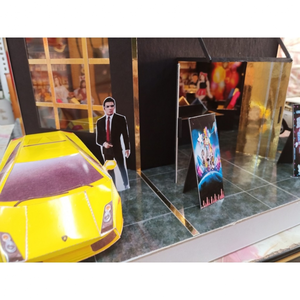 金錢豹酒店  收工精美台灣製 屋內有燈光
