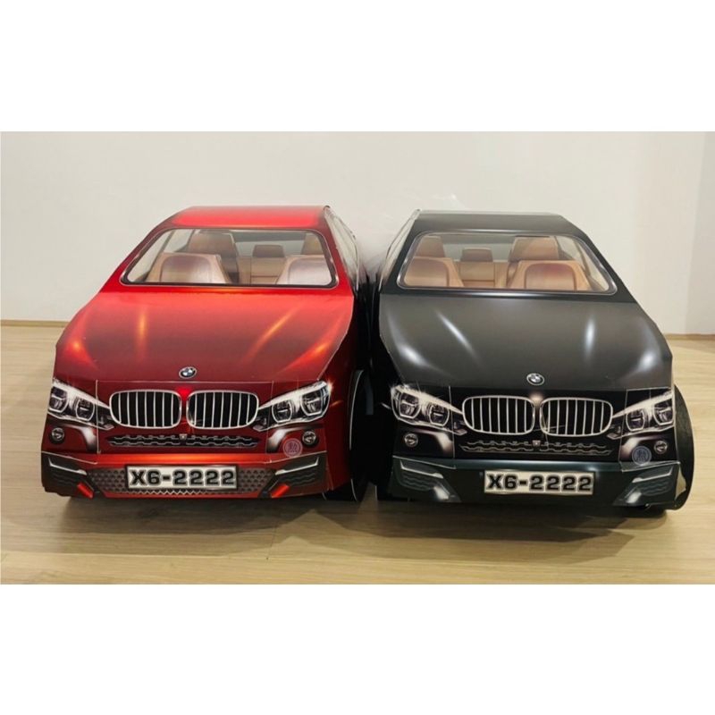 紙紮 BMW x6 (實體座艙版) 黑，紅兩色。 全新到港 氣勢磅礡
