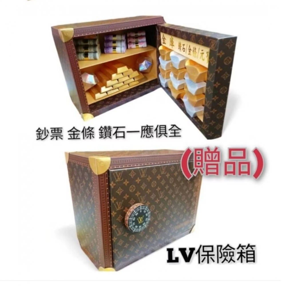 華麗電梯別墅 三房兩廳, 買屋贈LV金庫