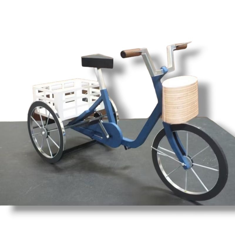三輪車