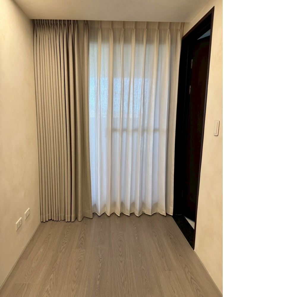 奶茶色麻感亞麻紋全遮