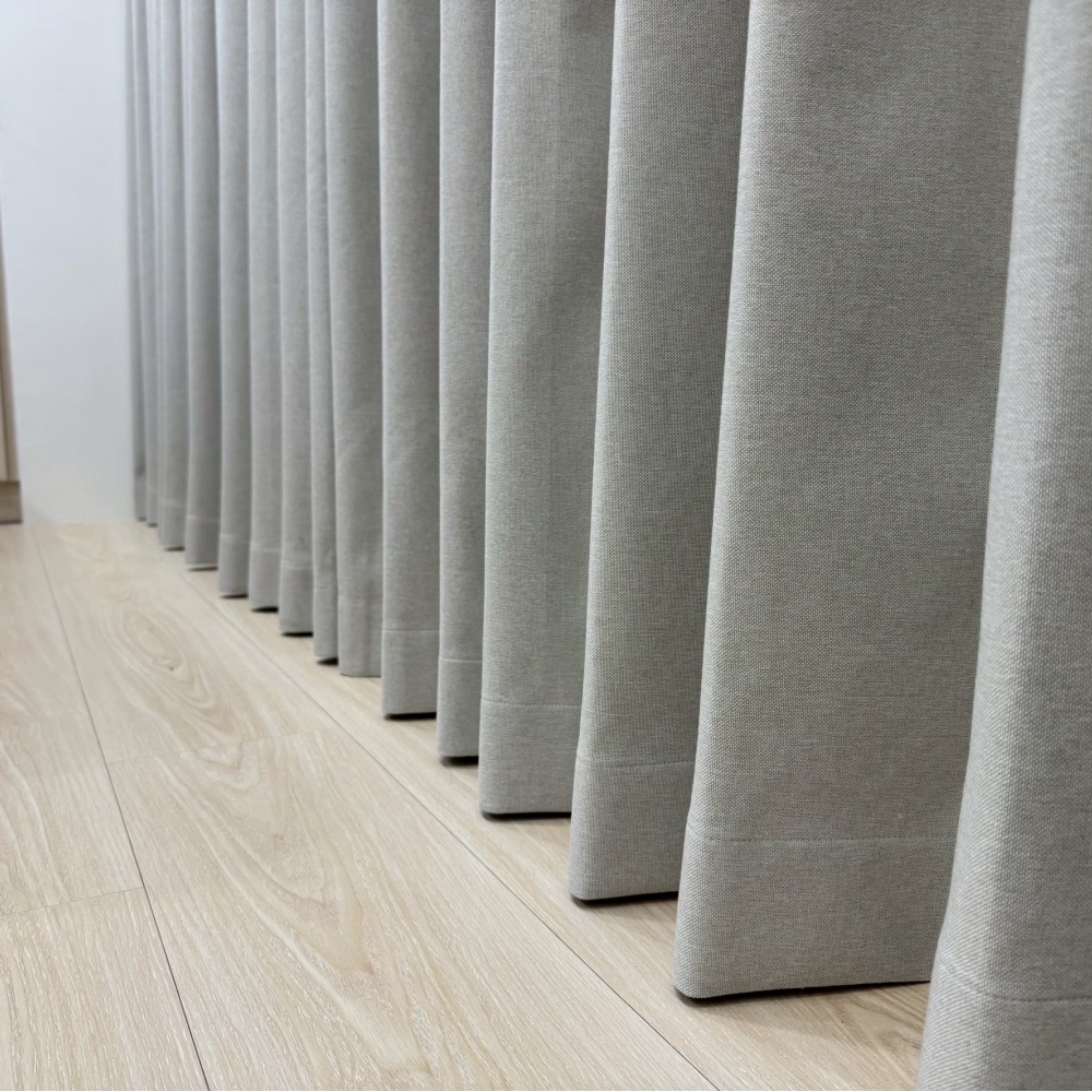 奶白色麻感全遮光科技無縫布