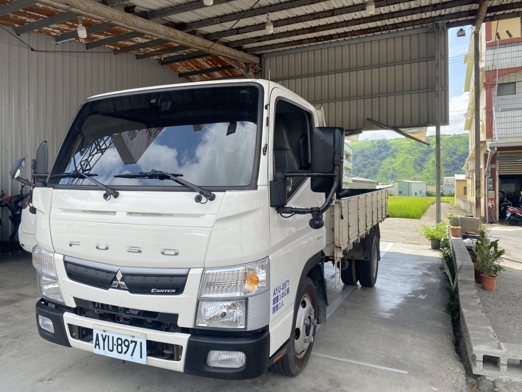 FUSO Canter升級Convox八核心安卓機.四錄視野輔助系統