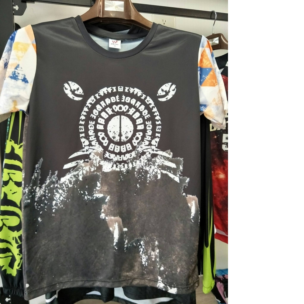 熊圓圈與英文字設計