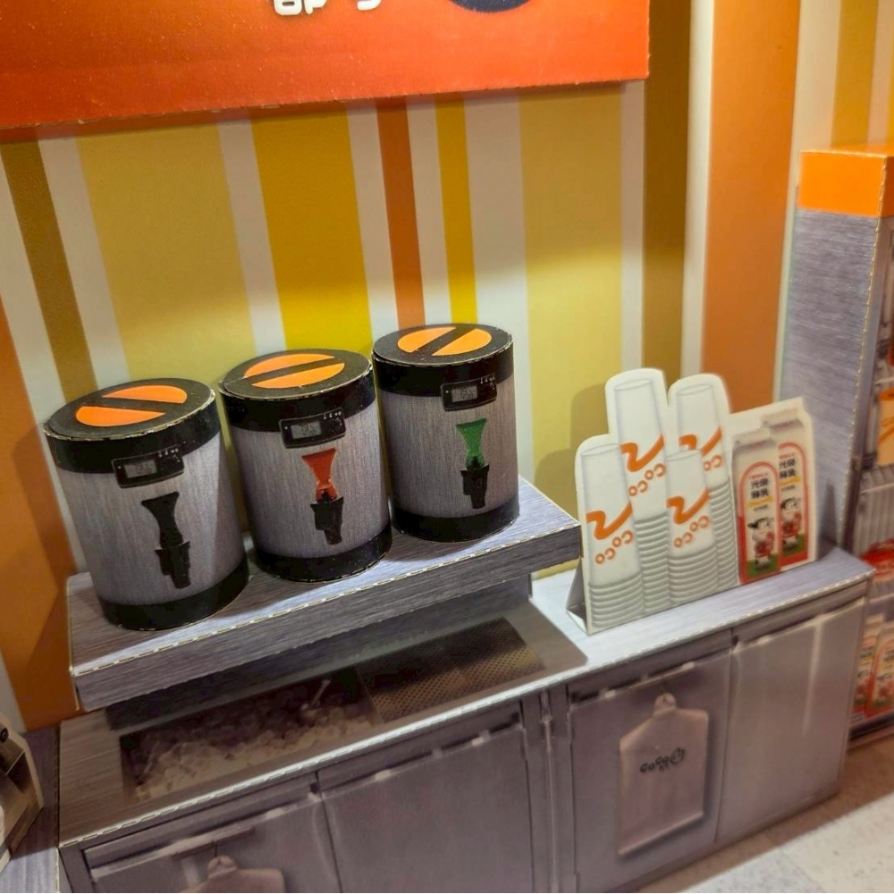 紙紮 COCO都可 飲料店