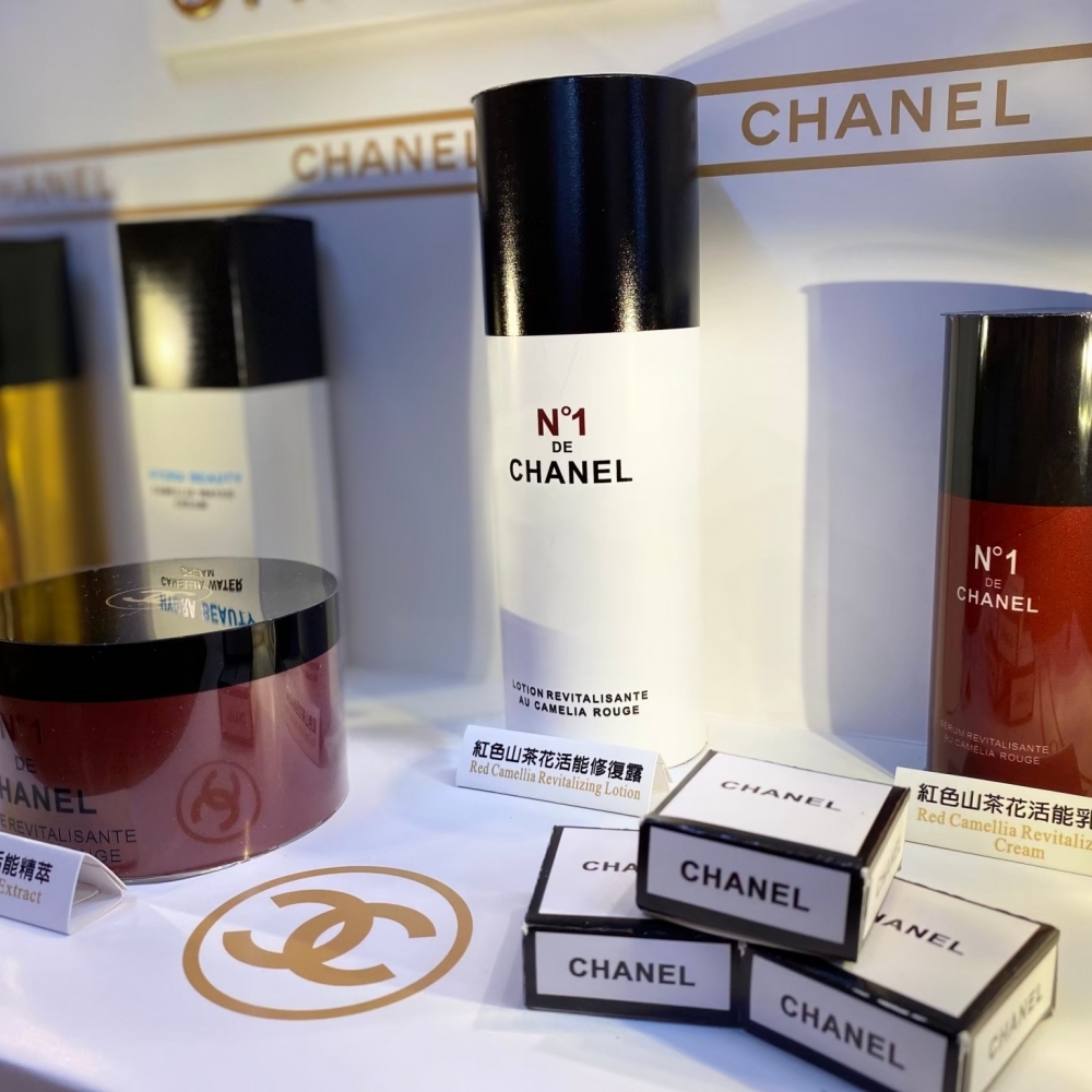 紙紮 山茶花香奈兒保養品組