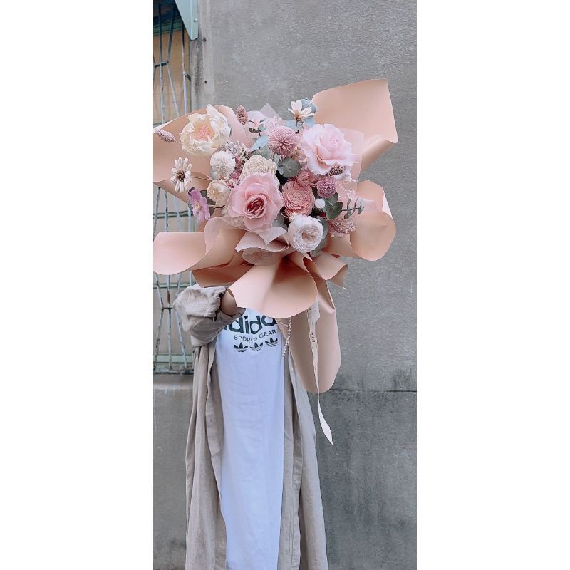 【開幕】粉白花束