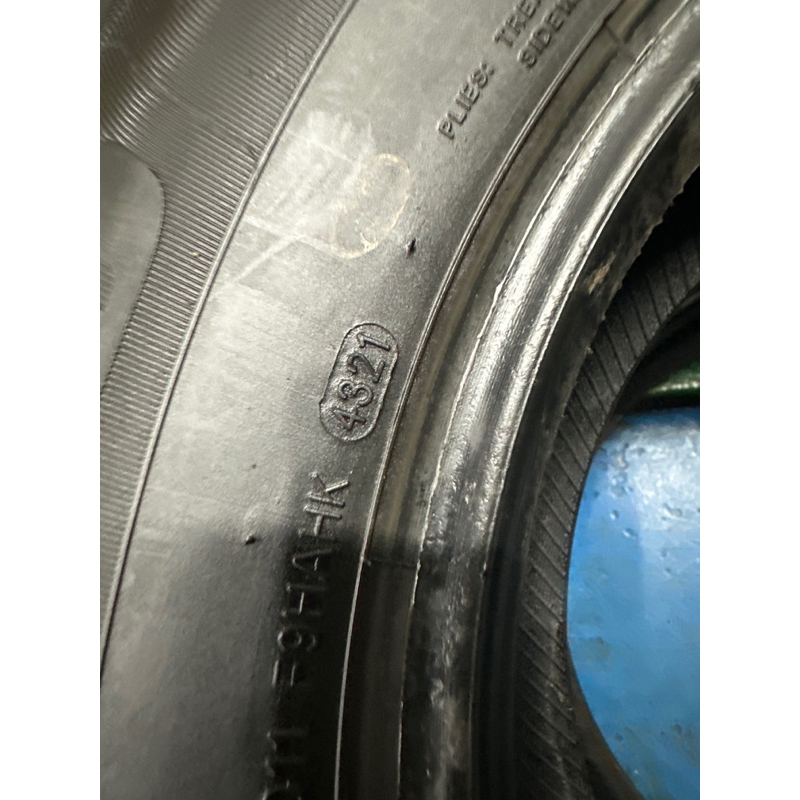 DQ車業 225/70/15 兩條中古胎