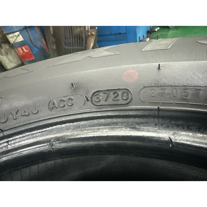 DQ車業215/70/15 瑪吉斯中古胎