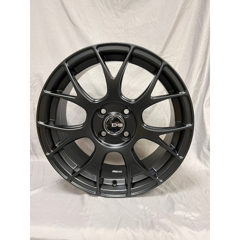 044 F16 MB
