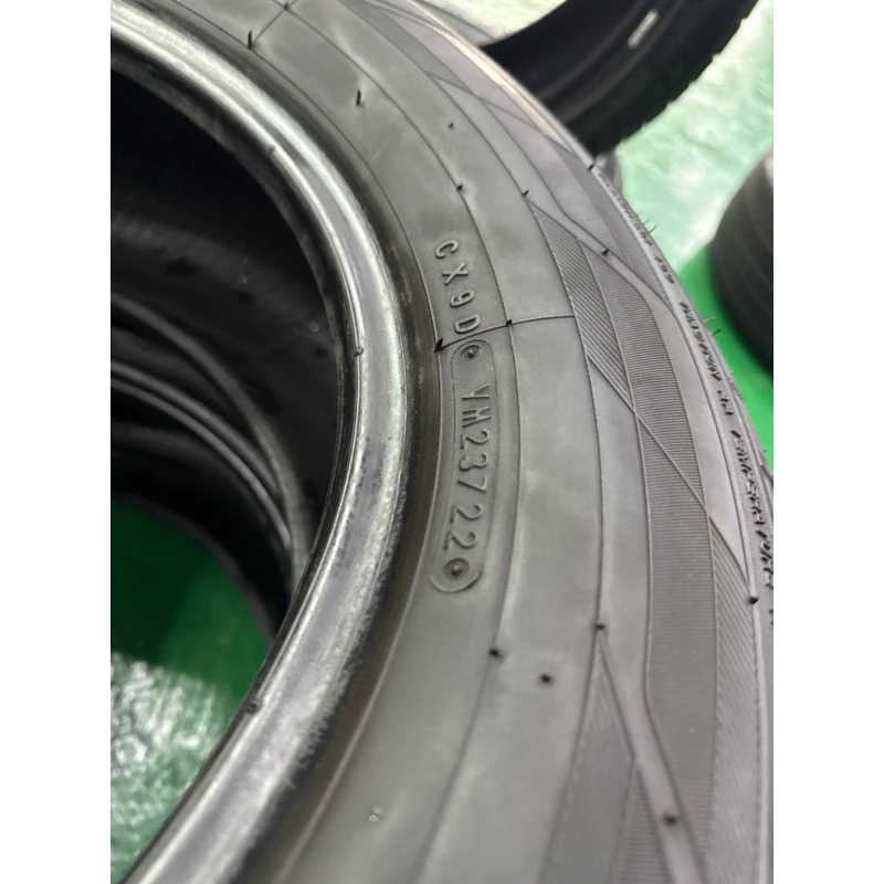 DQ車業 225/60/15 TOYO中古胎