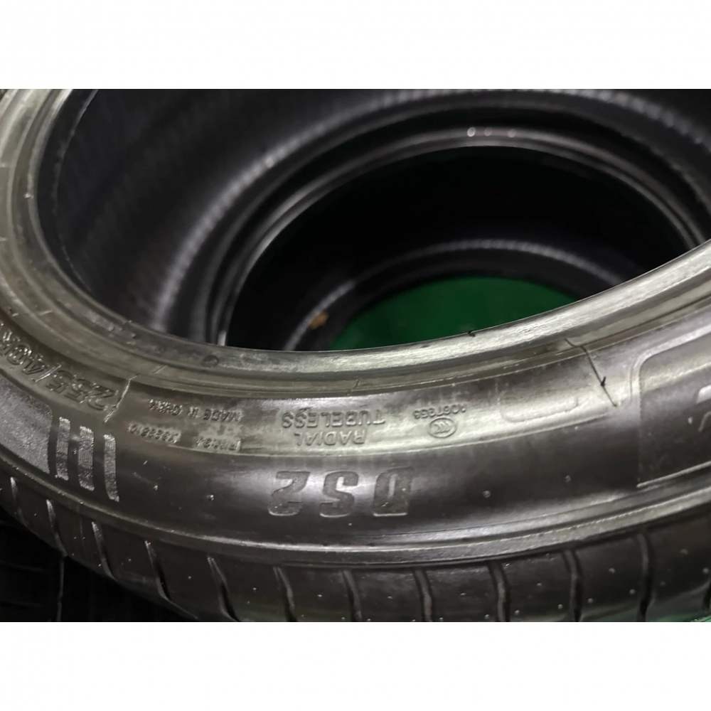 DQ中古胎規格 255/40/18 中古胎 二手胎 落地胎 輪胎批發 安裝 寄送