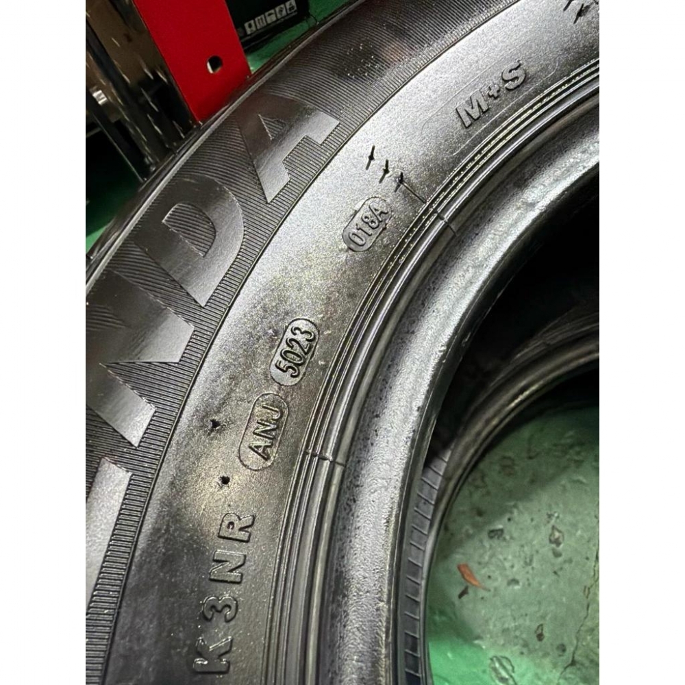 DQ中古胎規格 205/70/15 建大落地胎 二手胎 落地胎 輪胎批發 安裝 寄送