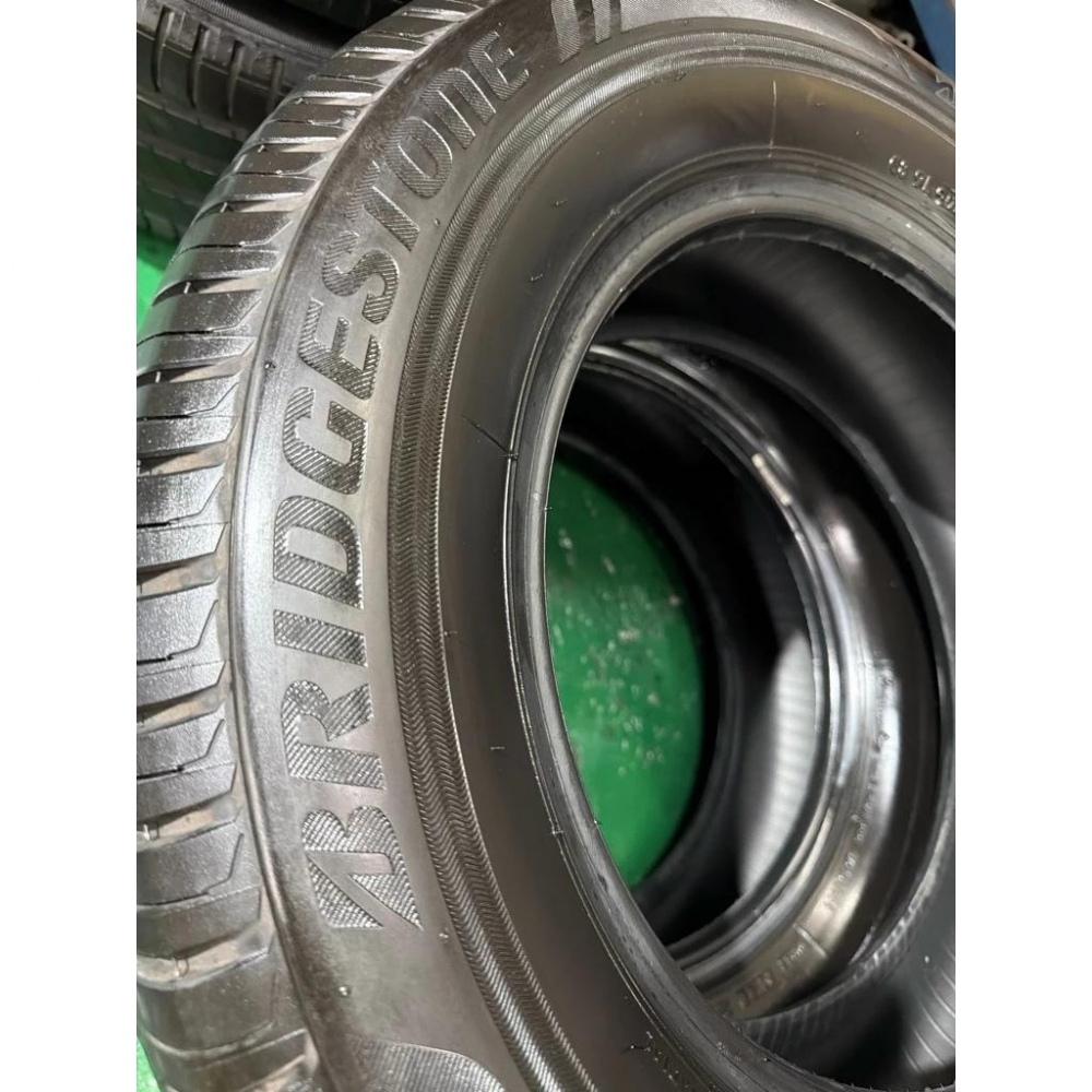 DQ中古胎規格 205/65/15普利司通落地胎 2025年 近全新 中古胎 二手胎 落地胎 輪胎批發 安裝 寄送
