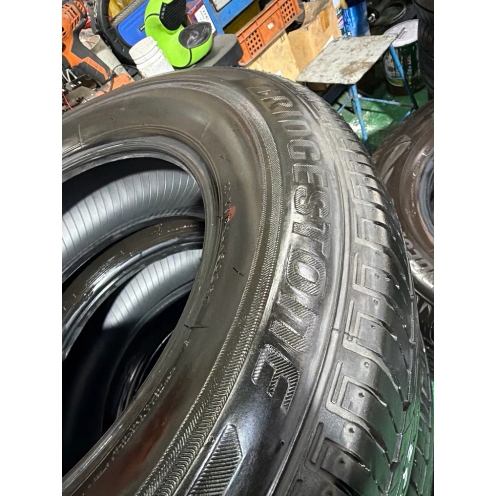 DQ中古胎規格 205/70/15普利司通 中古胎 二手胎 落地胎 輪胎批發 安裝 寄送