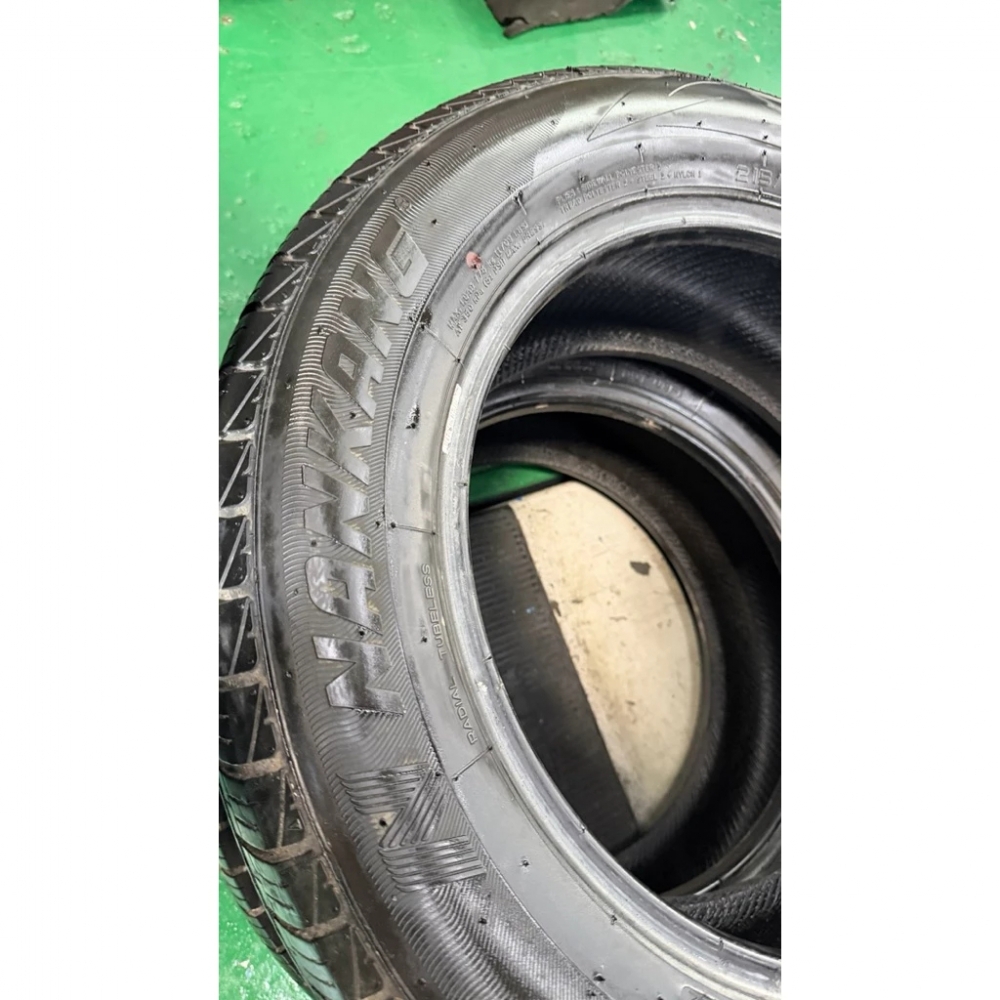 DQ中古胎規格 215/60/16 南港中古胎 二手胎 落地胎 輪胎批發 安裝 寄送