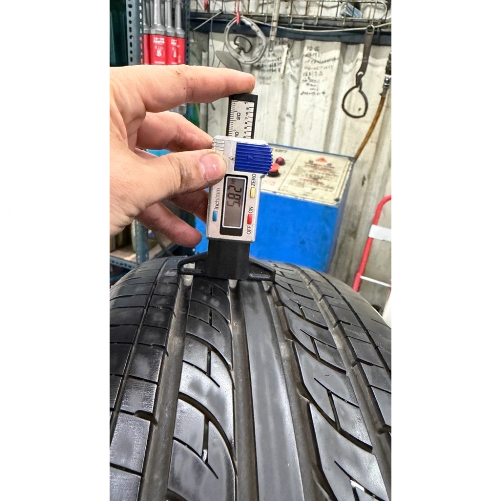 DQ中古胎規格 195/60/14南港落地胎 25年中古胎 二手胎 落地胎 輪胎批發 安裝 寄送