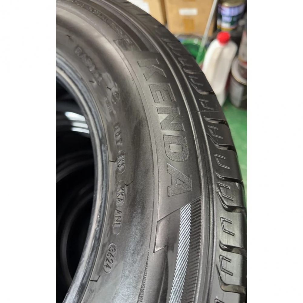 DQ中古胎規格 215/65/16 建大落地胎 中古胎 二手胎 落地胎 輪胎批發 安裝 寄送