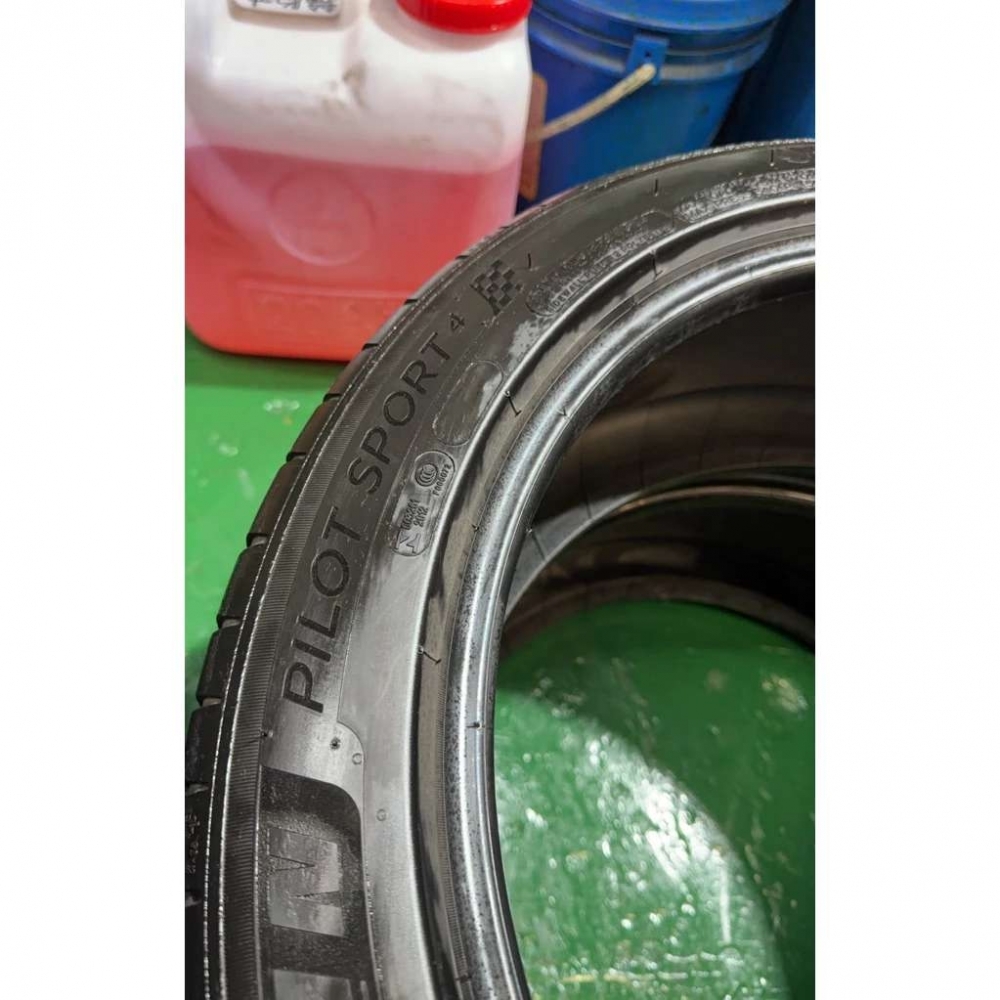 DQ中古胎規格 235/45/19 米其林中古胎 二手胎 落地胎 輪胎批發 安裝 寄送