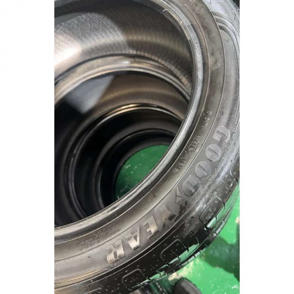 DQ中古胎規格 215/50/18 固特異中古胎 二手胎 落地胎 輪胎批發 安裝 寄送