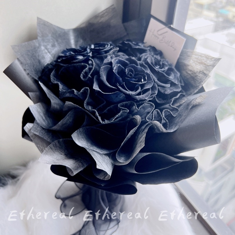 Ethereal flower暗黑系 永生玫瑰花束