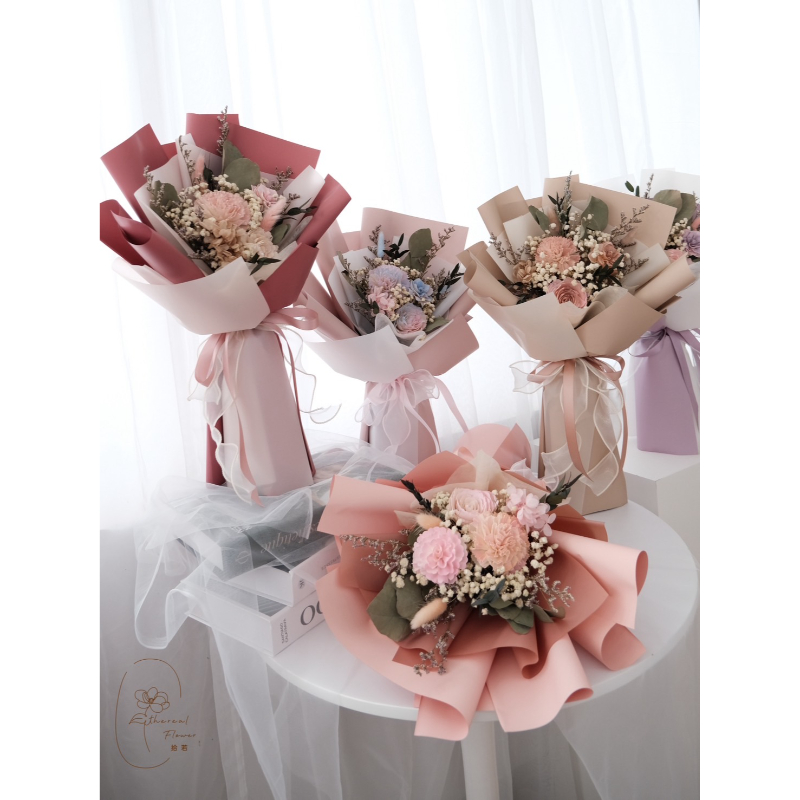 Ethereal flower 韓系太陽玫瑰花束 康乃馨花束  畢業花束 索拉花 母親節花束 向日葵花束 教師節花束