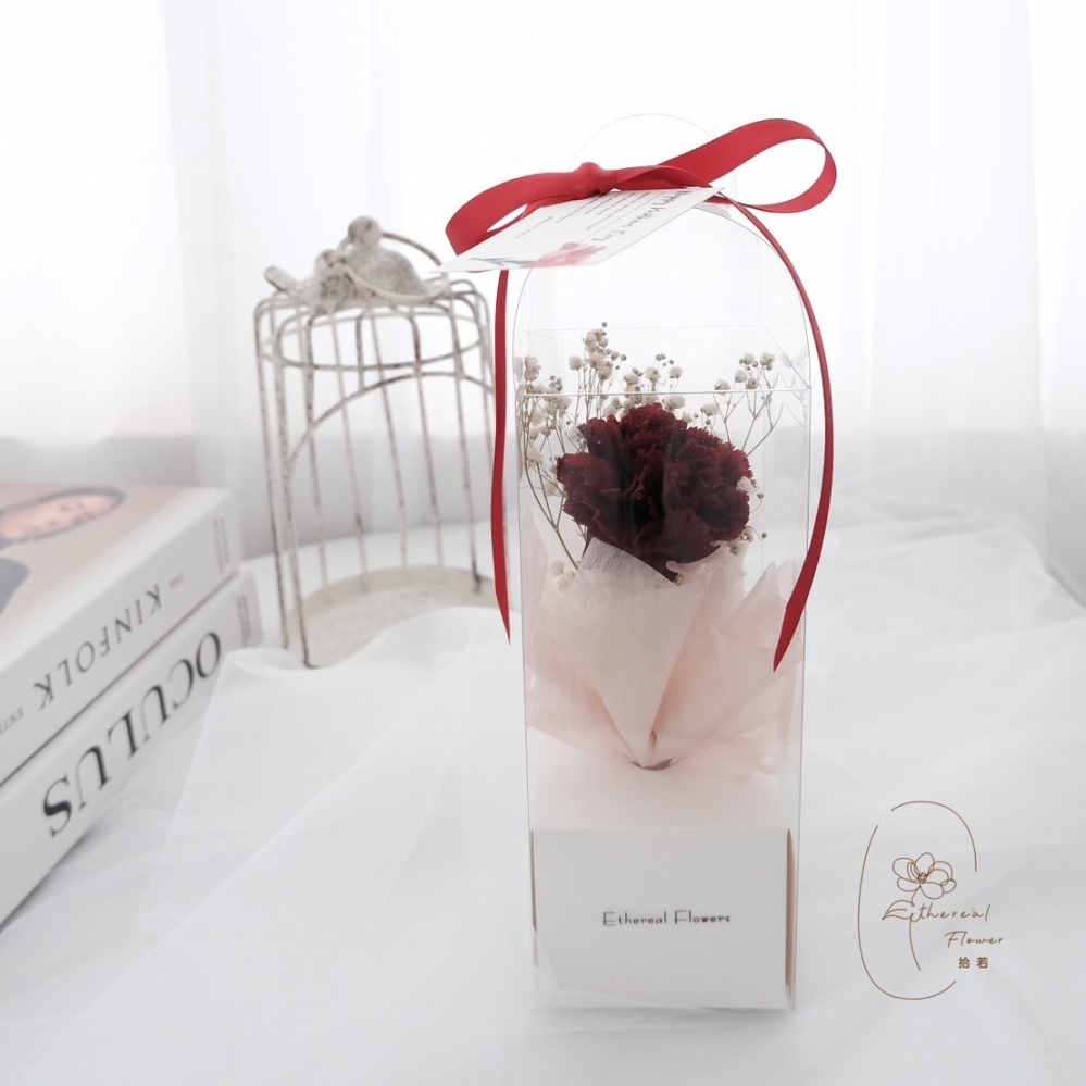 Ethereal flower 永生康乃馨禮盒 永生花 永生康乃馨 禮盒 母親節 母親節花束 康乃馨 教師節花束