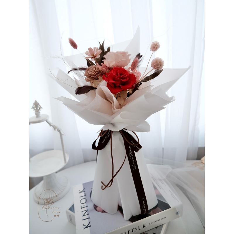 Ethereal Flowers 情緻永恆 中型永生玫瑰花束