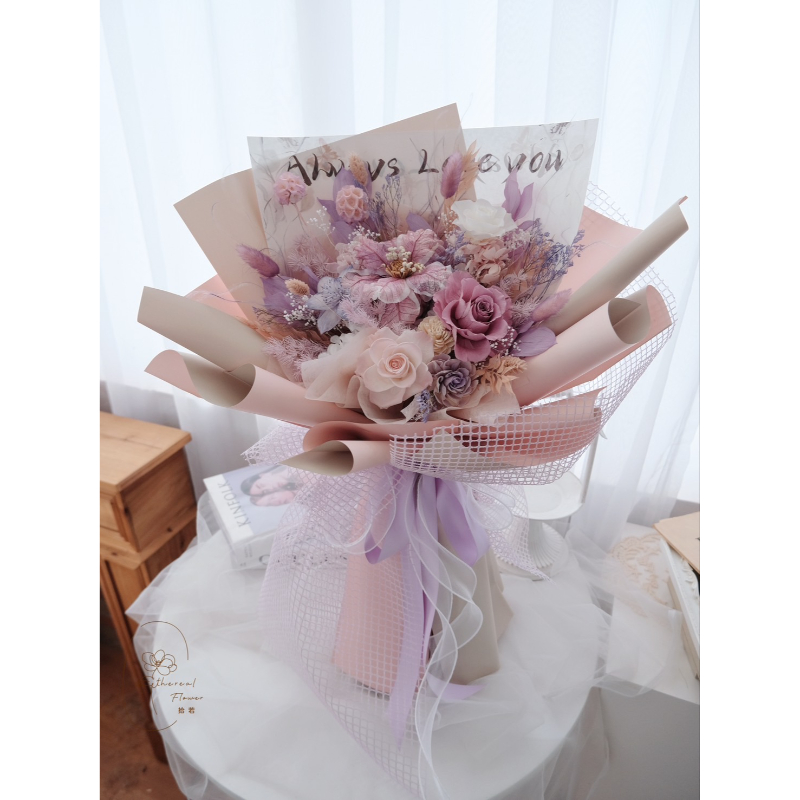 Ethereal Flower 微薰柔光 | 永生玫瑰花束