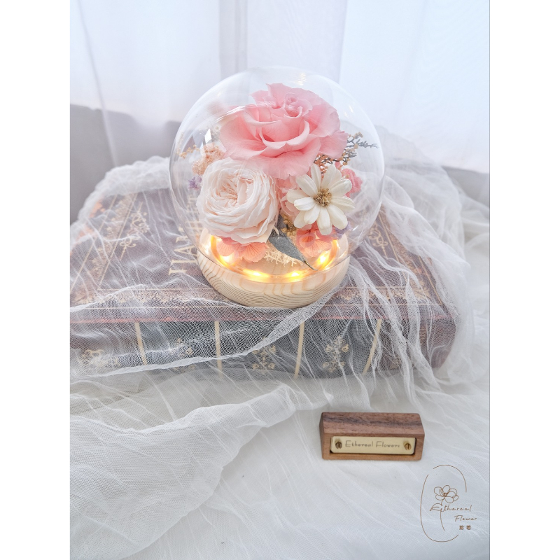 溫柔告白 | Gentle Confession ｜永生玻璃花盅｜玫瑰設計