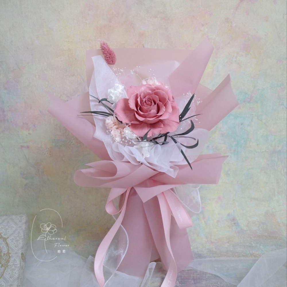 Ethereal Flowers 單支玫瑰永生花束