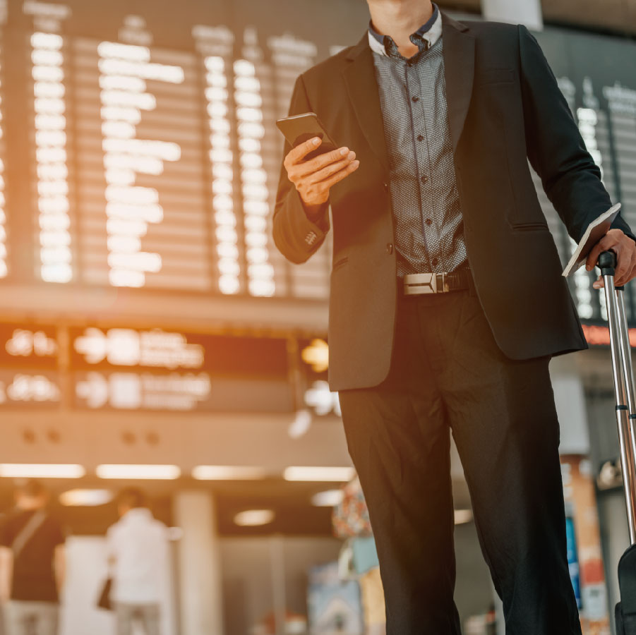 清泉崗機場接送