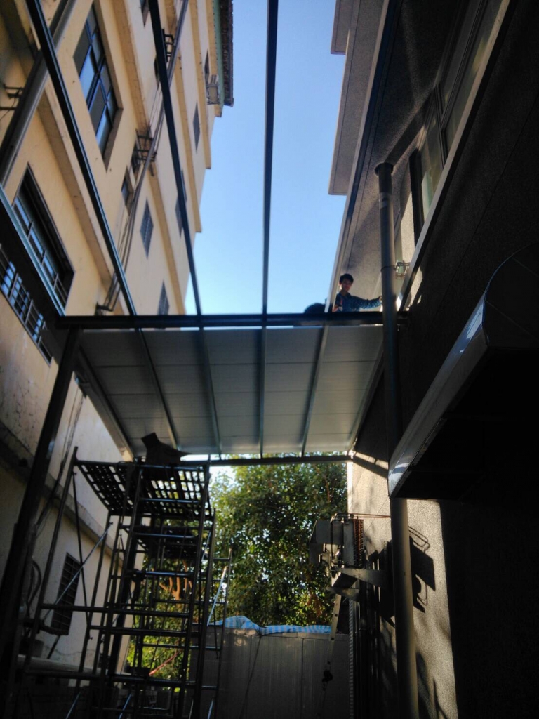 板橋鐵皮屋施工-鐵皮屋增建-鐵皮屋搭建