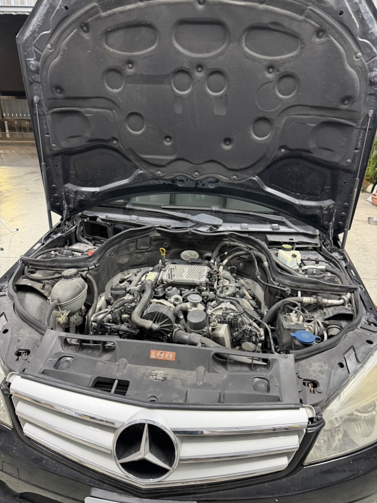 2011年Benz W204 M272 引擎電腦故障更換