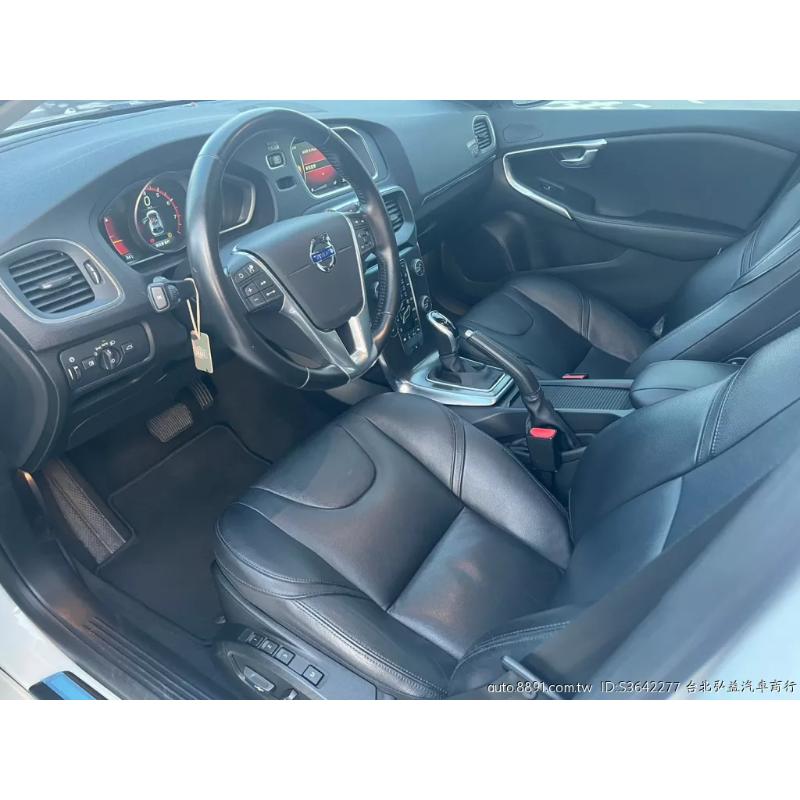 Volvo V40 2015款 手自排 1.5L